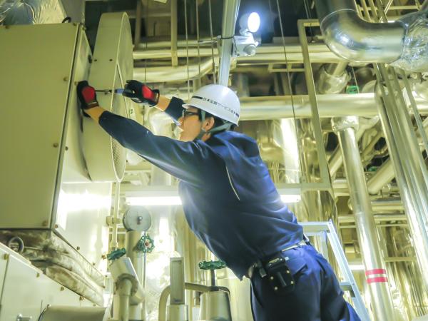 日本空調サービス株式会社　大阪支店/普通に働ける『安心・安定』がココに！建物設備のサービスエンジニア