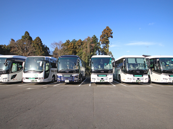 東関交通株式会社/観光バス・貸切バスドライバー 月給33万円～保証
