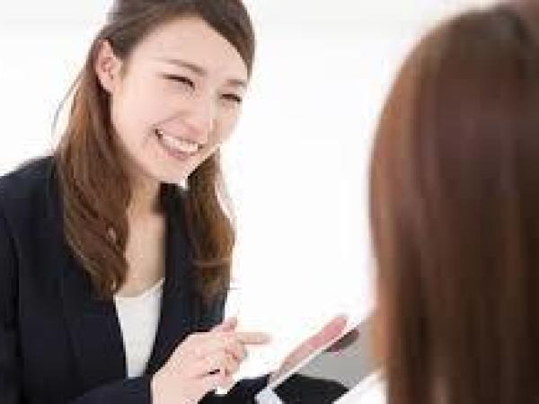 株式会社APパートナーズ/月給22万円以上接客経験が活かせる！未経験OK◎【スマホ販売スタッフ】完全週休2日制