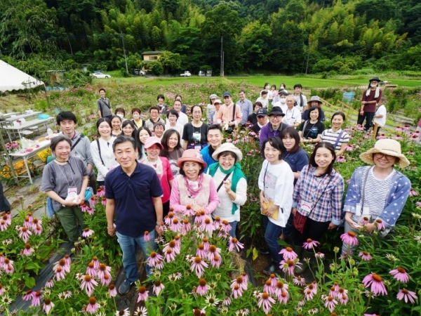 日本豊受自然農株式会社の求人情報-01
