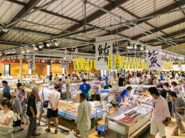 魚太郎株式会社の求人情報-01