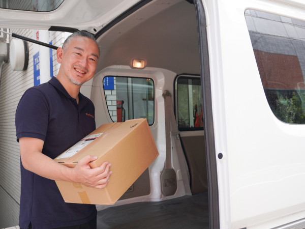 株式会社エニキャリ/Amazonのオフィシャル配送サービスパートナーの配送ドライバー！普通免許があれば好きな日に働ける！
