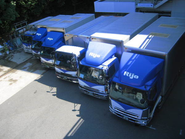 リジョー株式会社/広島県内で業務用機器を配送する２ｔドライバー