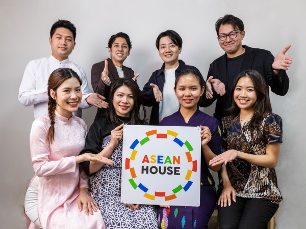 ASEAN HOUSE/【急成長グローバルHRベンチャー】外国人材事業統括CxO（副社長）候補募集！世界を共に変えよう！