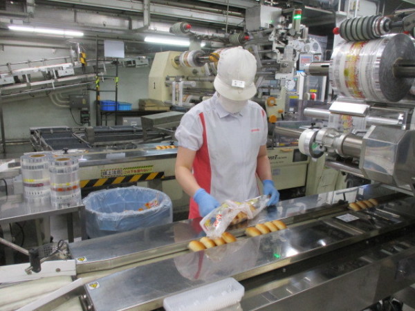 山崎製パン株式会社　横浜第二工場/パンや和洋菓子の製造スタッフ