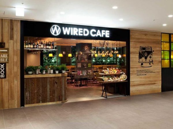 カフェ・カンパニー株式会社/WIRED CAFEルクア大阪　個性やおしゃれを尊重するカフェの運営/飲食経験優遇/ホールスタッフ