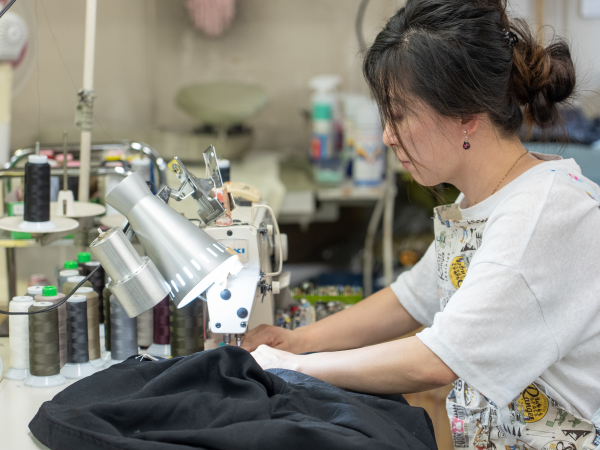 株式会社東京縫製/未経験OK！縫製工場で働く縫製技術者