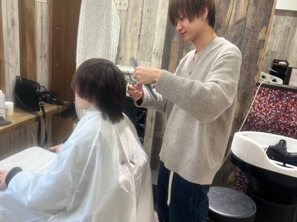 hair&nail ROOTSの求人情報