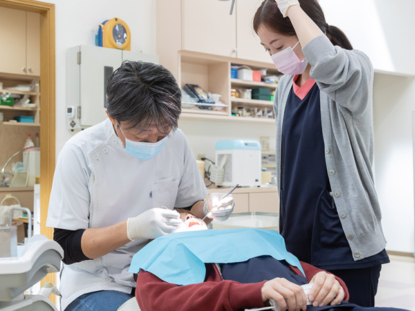 ばん歯科クリニック/歯科衛生士　厚生年金完備　17：30最終受付