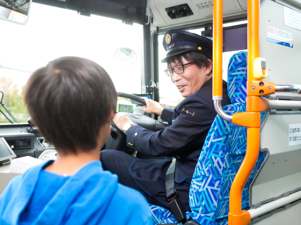 神姫バス株式会社の求人情報