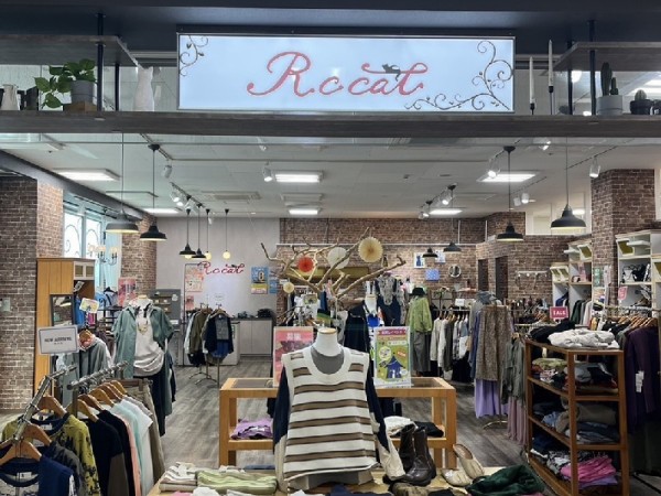 Rccat/【急募・正社員】はません店 販売スタッフ（アパレル）・ファッションアドバイザー