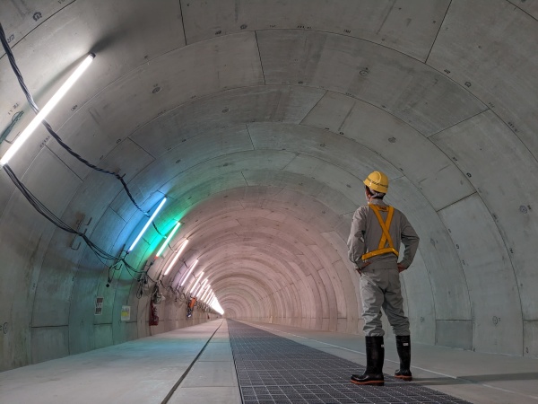 大綱建設株式会社/～未経験歓迎～　地下トンネルの建設