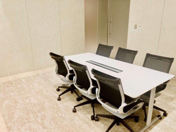 株式会社work11/オフィス家具の製造補助スタッフ
