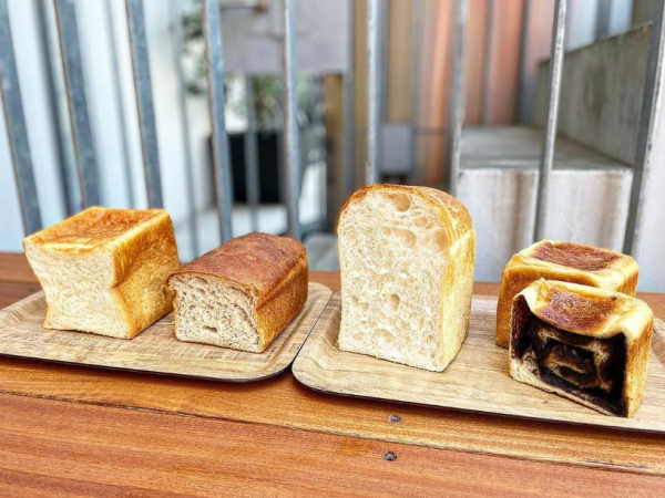 BAKER Aoyagi/夫婦ふたりの小さなお店『BAKER Aoyagi』職人の技を学べるパン製造スタッフ正社員